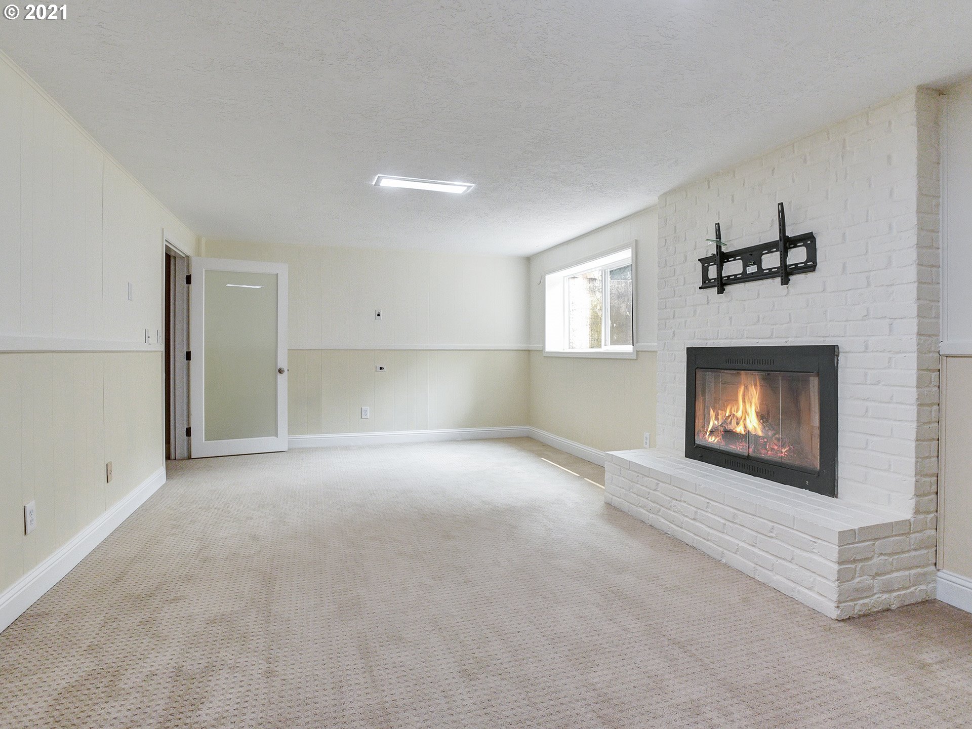 7265 Southwest Sharon Lane Portland, OR 97225 - Photo 26 of 32 Gallery Image 26