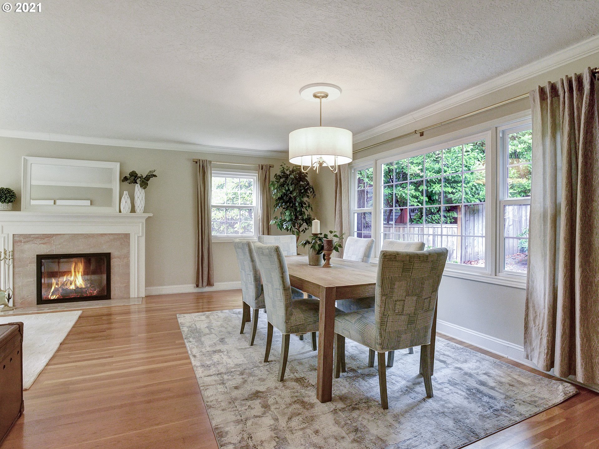 7265 Southwest Sharon Lane Portland, OR 97225 - Photo 8 of 32 Gallery Image 8