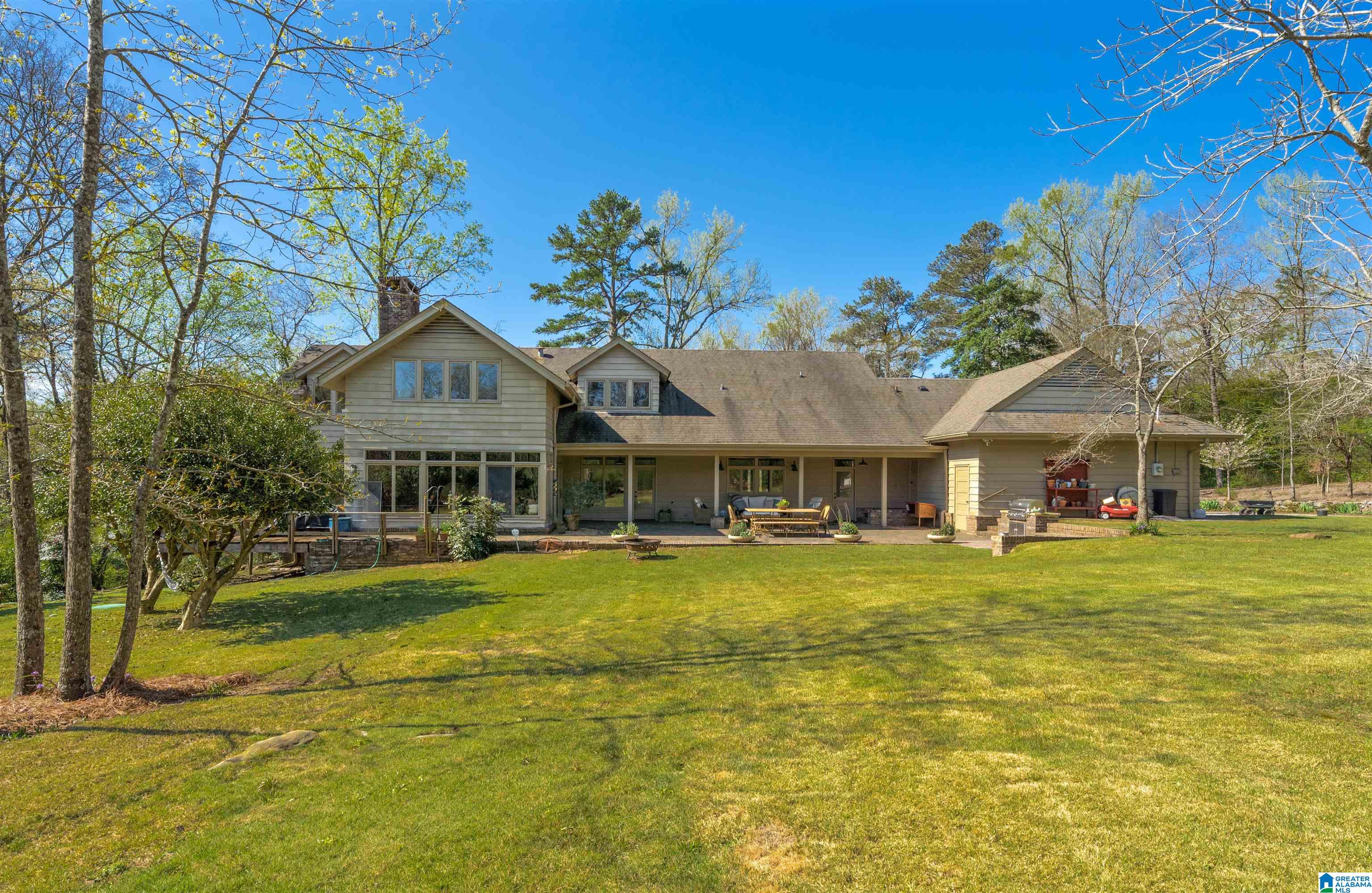 3025 Woodleigh Road Birmingham, AL 35223 - Photo 4 of 50