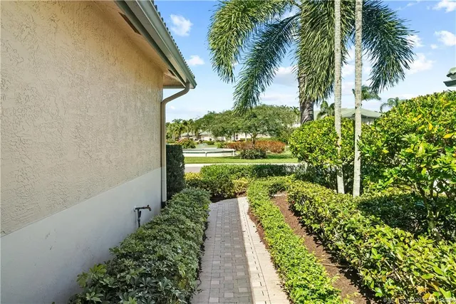 $360,000 | 1493 Southeast Prestwick Lane, Unit 9B, Port St. Lucie, FL 34952