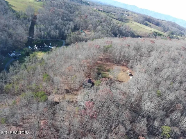 $325,000 | 127 Lark Lane, La Follette, TN 37766