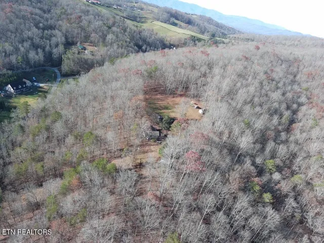 $325,000 | 127 Lark Lane, La Follette, TN 37766