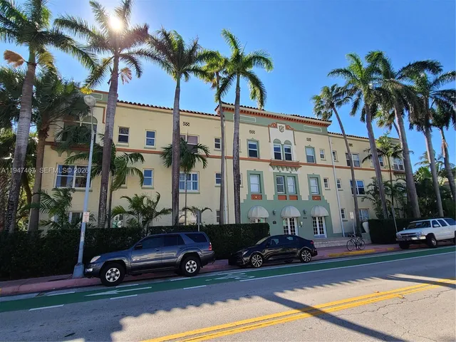 $1,750 | 900 16th Street, Unit 109, Miami Beach, FL 33139