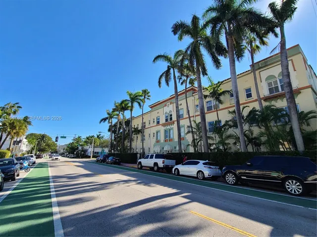 $1,750 | 900 16th Street, Unit 109, Miami Beach, FL 33139