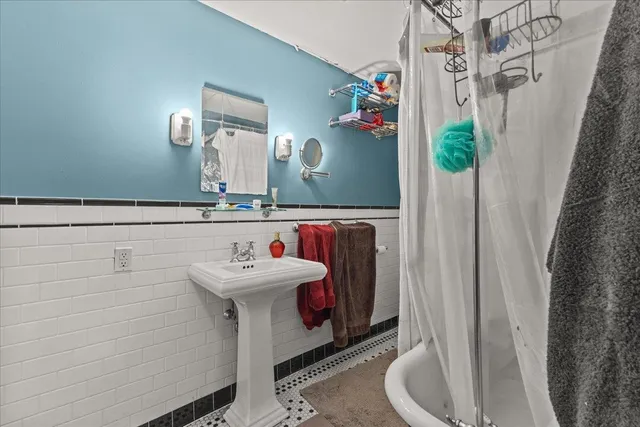 $990,000 | 211-213 St Paul Street, Burlington, VT 05401