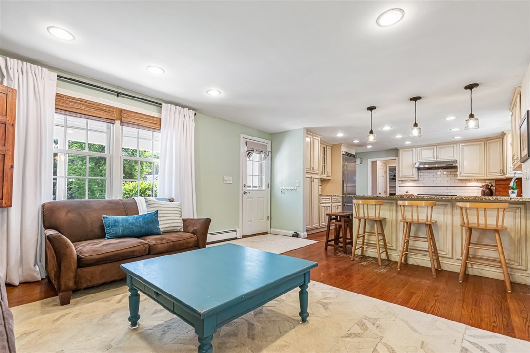 20 Terrace Drive Barrington, RI 02806 - Photo 18 of 47