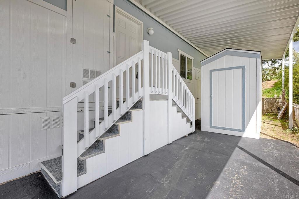28890 Lilac Road Valley Center, CA 92082 - Photo 35 of 57 a view of entryway