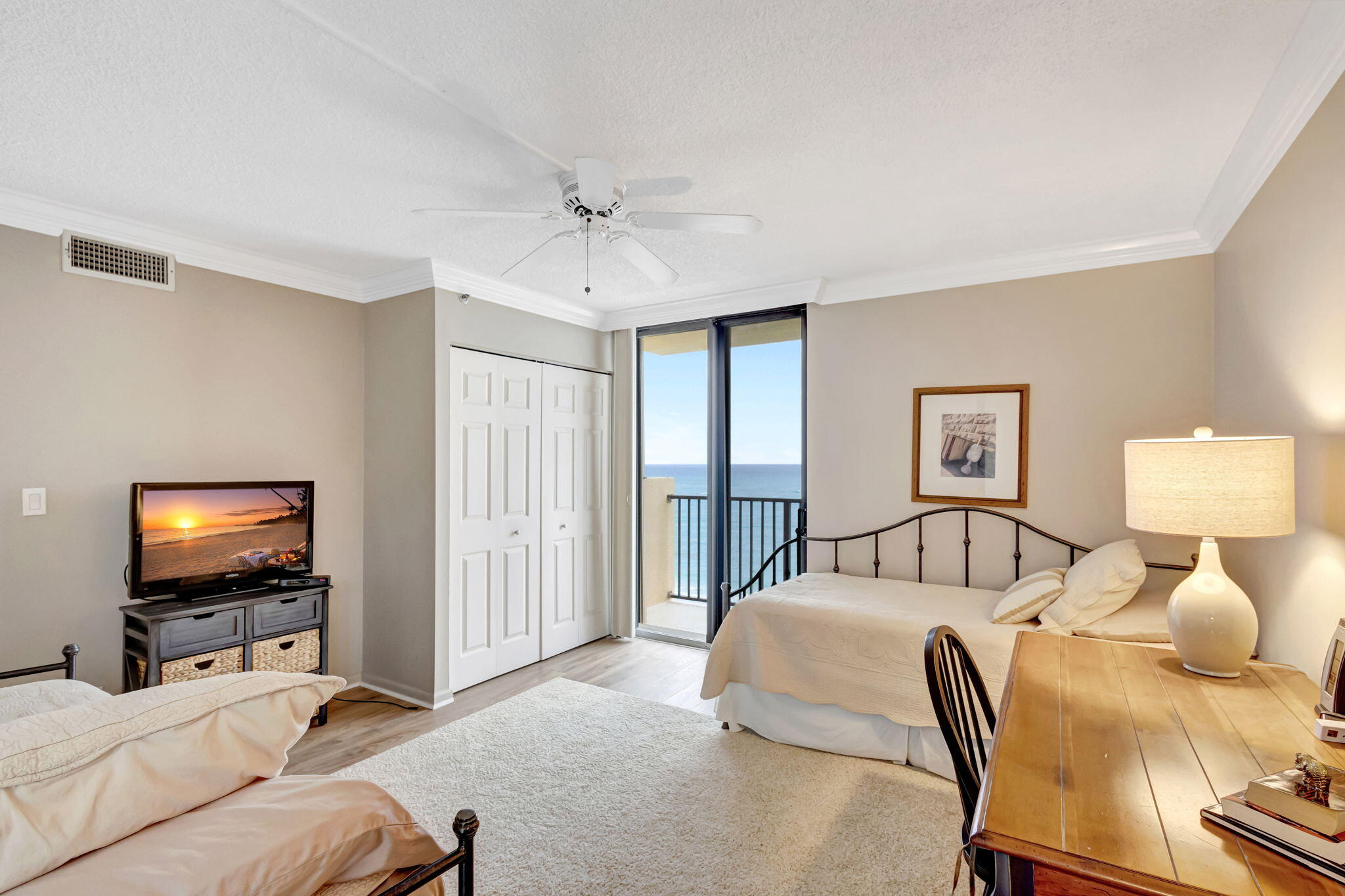200 Ocean Trail Way, Unit 510 Jupiter, FL 33477 - Photo 22 of 49 Guest bedroom