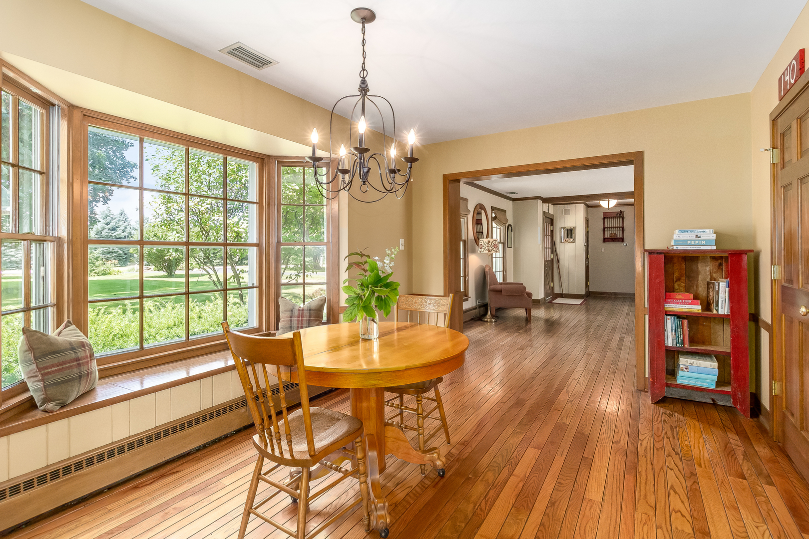 961 Deerpath Road North Aurora, IL 60542 - Photo 13 of 28