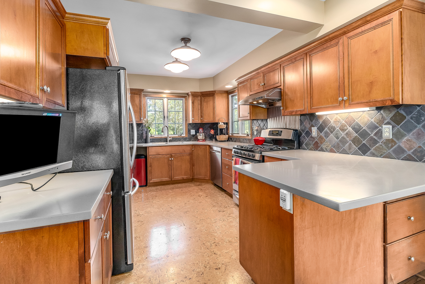 961 Deerpath Road North Aurora, IL 60542 - Photo 14 of 28