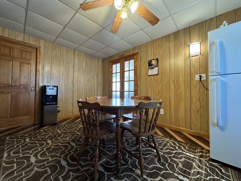 133 Hampden Street West Springfield, MA 01089 - Photo 18 of 34