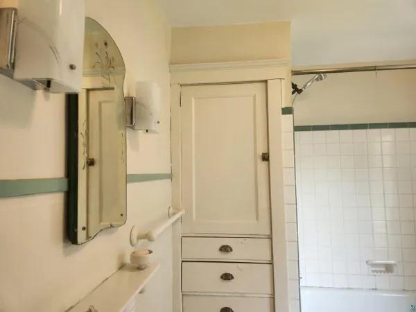 $290,000 | 822 MacArthur Avenue, Ashland, WI 54806