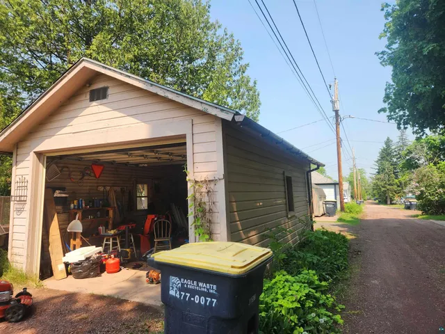 $305,500 | 822 MacArthur Avenue, Ashland, WI 54806