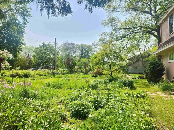 $290,000 | 822 MacArthur Avenue, Ashland, WI 54806