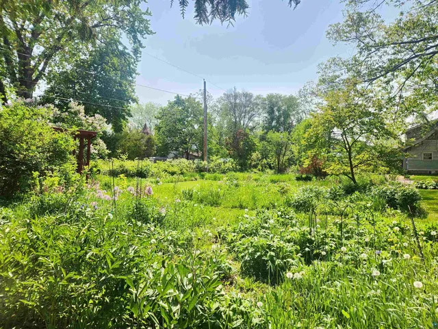 $305,500 | 822 MacArthur Avenue, Ashland, WI 54806