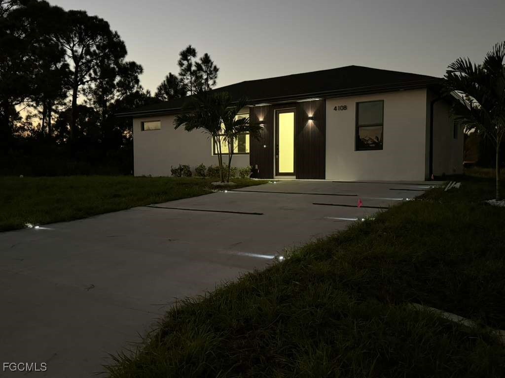 4108 14th Street Southwest Lehigh Acres, FL 33976 - Photo 4 of 28