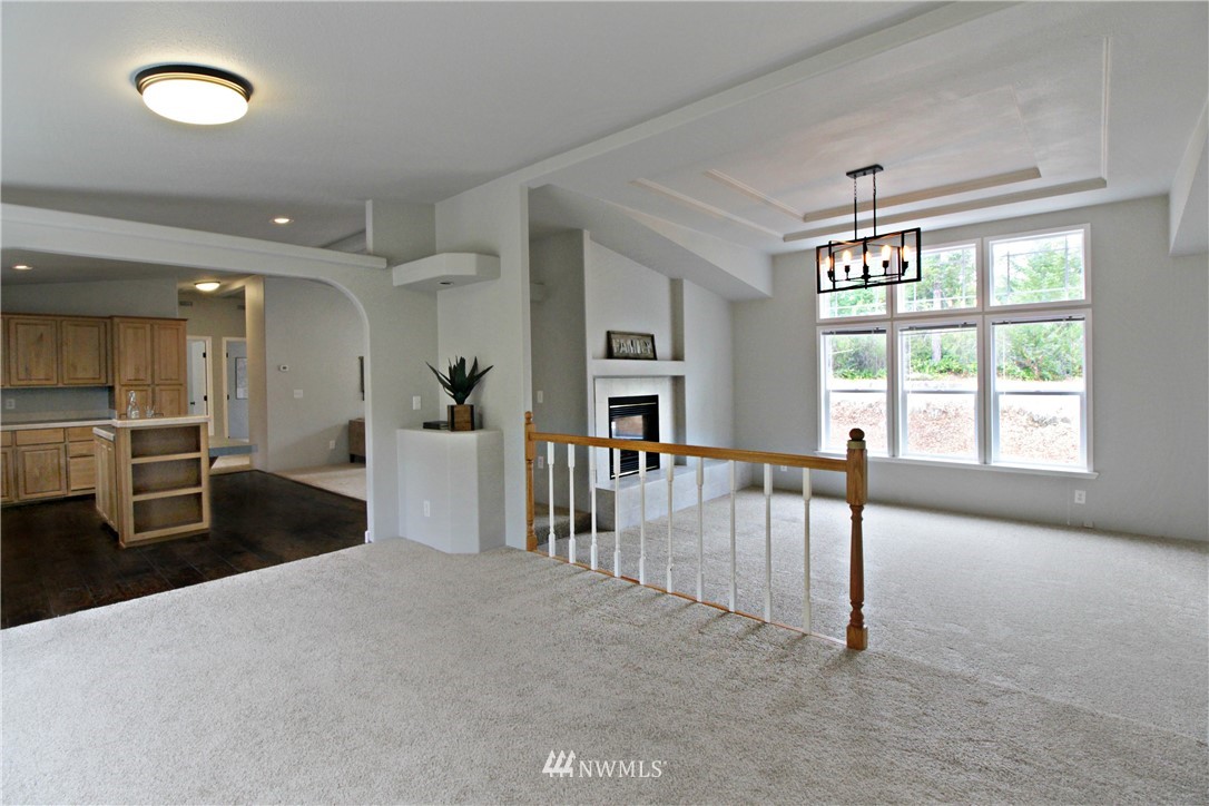 4642 Southwest Lake Helena Road Port Orchard, WA 98367 - Photo 3 of 17 Gallery Image 3