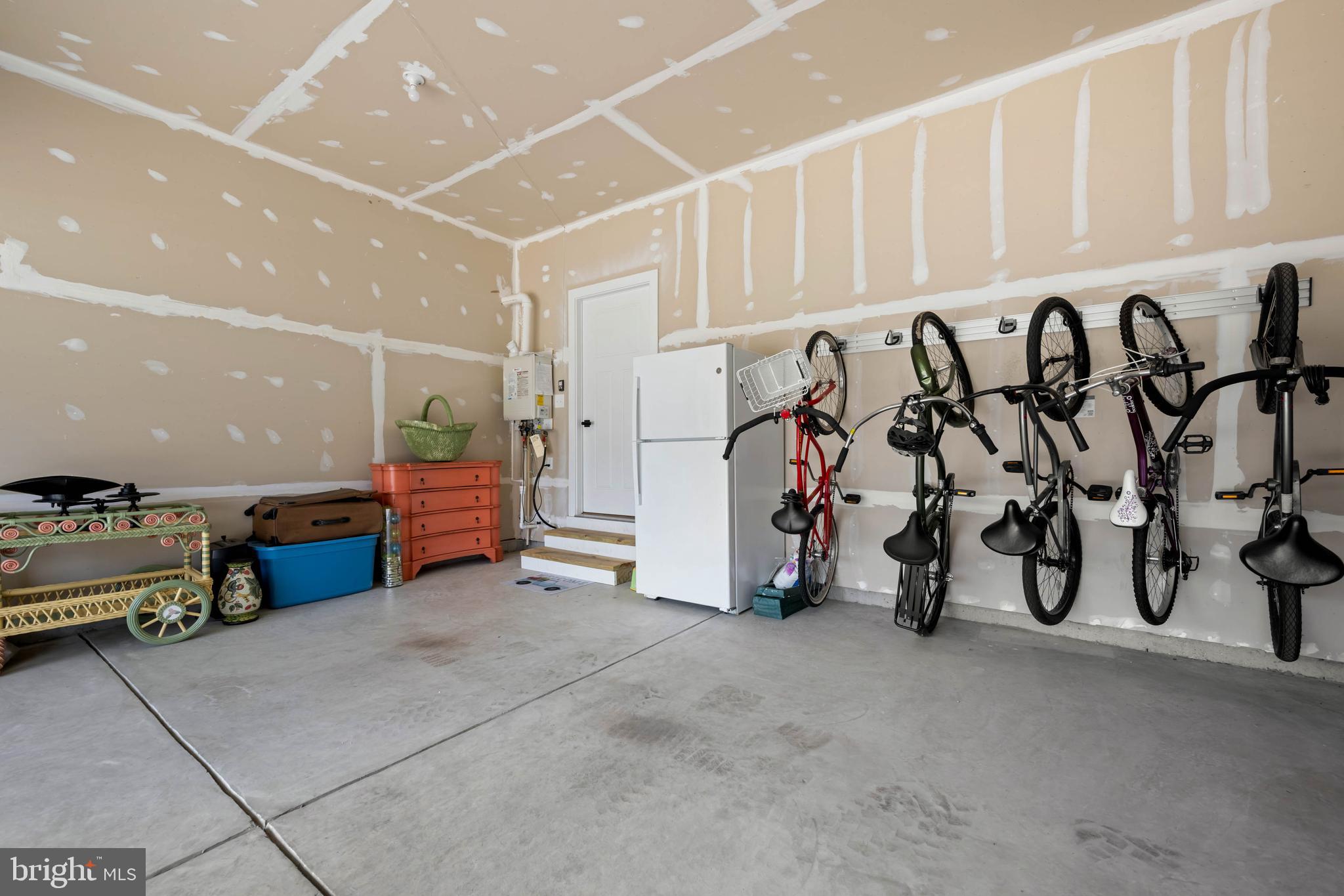 37689 Wildwood Lane Dagsboro, DE 19939 - Photo 32 of 43 Spacious two-car garage
