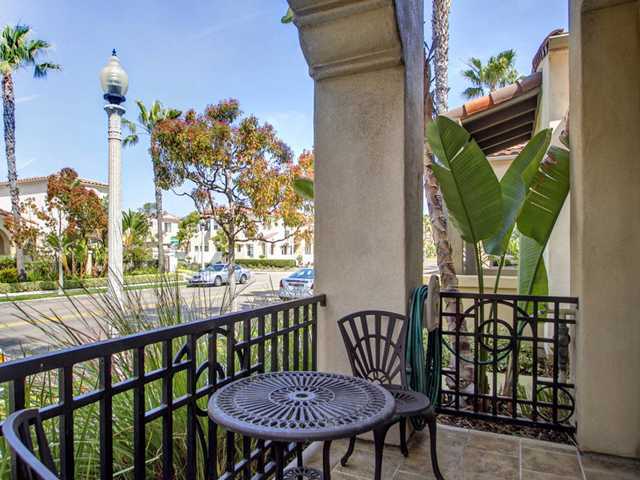 2081 Historic Decatur Road San Diego, CA 92106 - Photo 3 of 25 Front Patio off of Dining Room