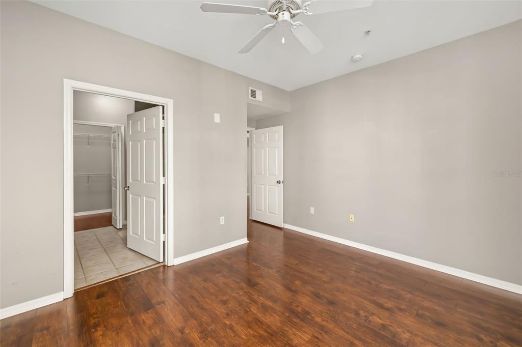 5501 Rosehill Road, Unit 103 Sarasota, FL 34233 - Photo 12 of 60 Gallery Image 12