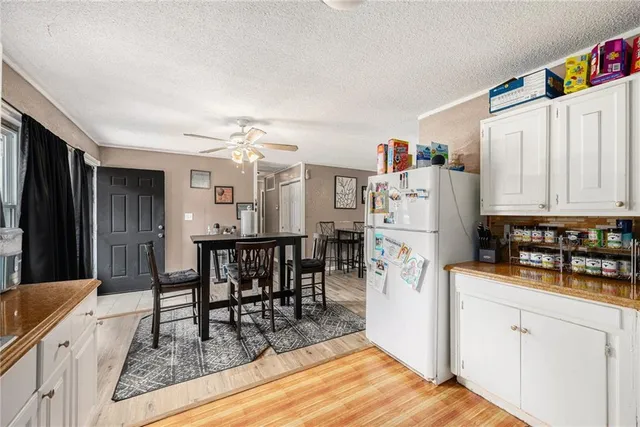 $170,000 | 7104 East 107th Place, Kansas City, MO 64134