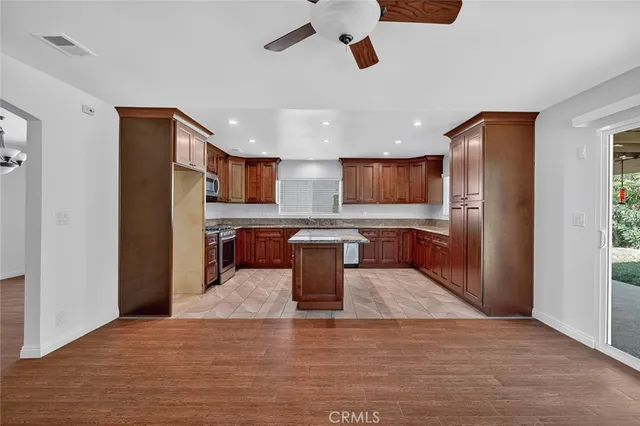 $1,400,000 | 6633 East Paseo Del Norte, Anaheim Hills, CA 92807