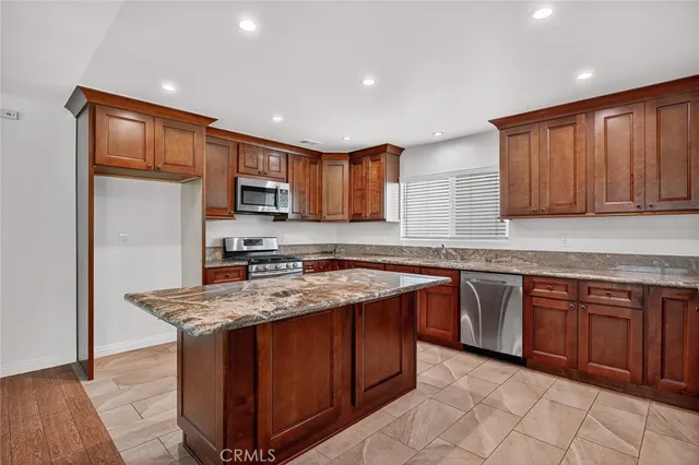 $1,400,000 | 6633 East Paseo Del Norte, Anaheim Hills, CA 92807