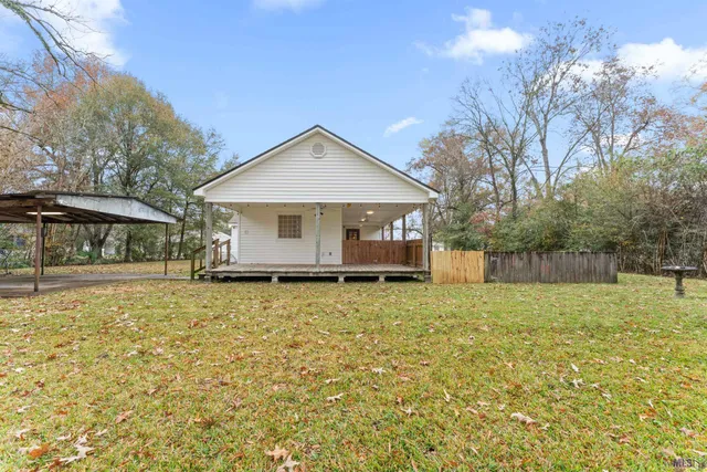 $219,000 | 1018 Rodeo Drive, Denham Springs, LA 70726