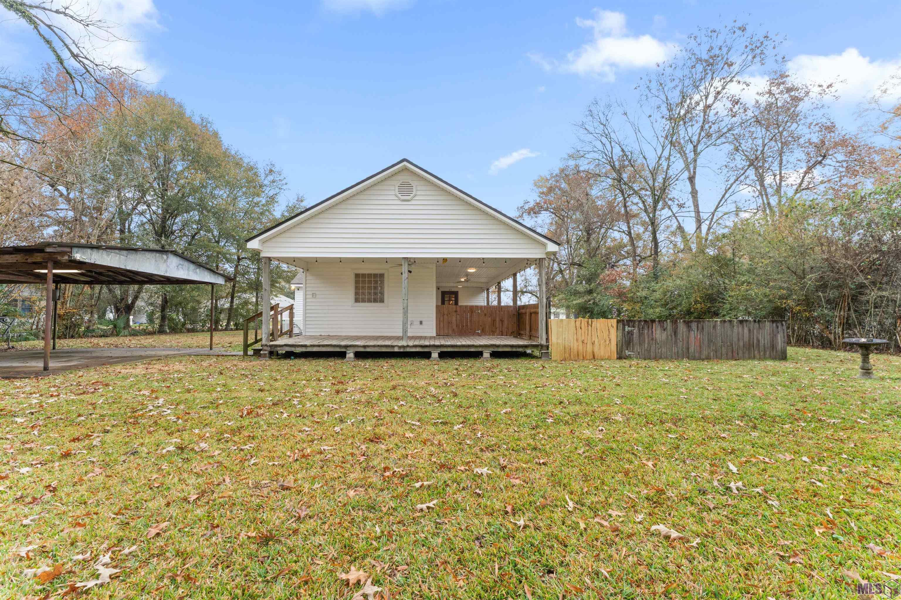 1018 Rodeo Drive Denham Springs, LA 70726 - Photo 15 of 19