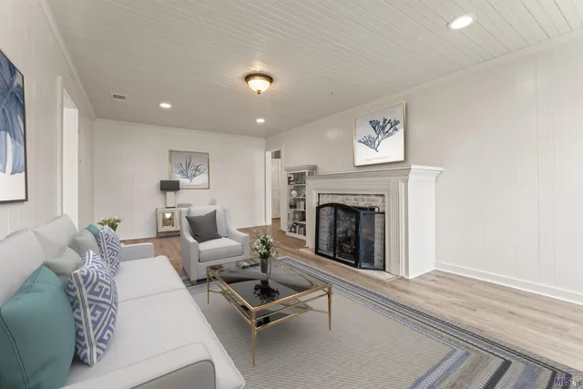 $219,000 | 1018 Rodeo Drive, Denham Springs, LA 70726