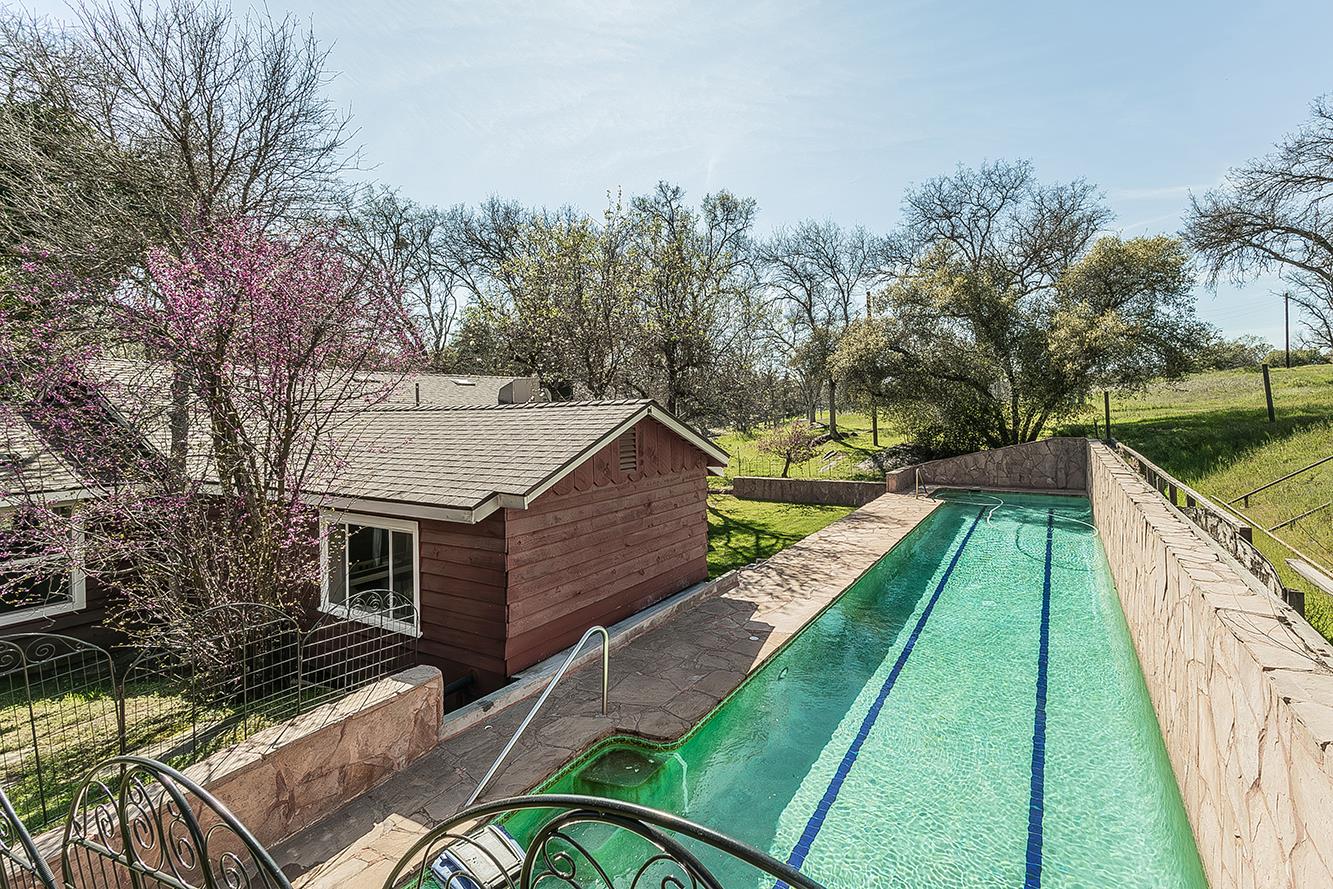 31638 Lodge Road Auberry, CA 93602 - Photo 50 of 90 a aerial view of a house with a yard
