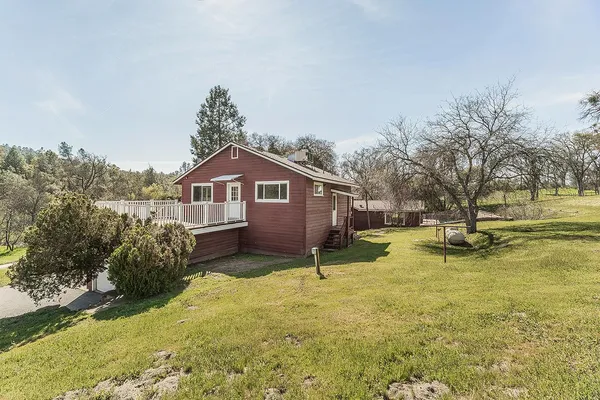 $595,000 | 31638 Lodge Road, Auberry, CA 93602