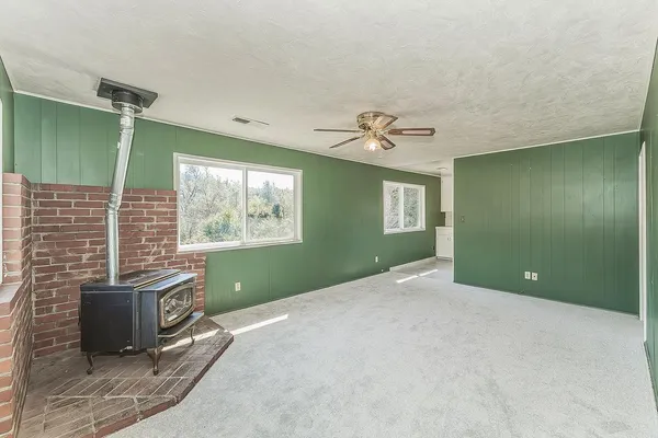 $595,000 | 31638 Lodge Road, Auberry, CA 93602