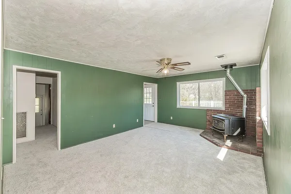 $595,000 | 31638 Lodge Road, Auberry, CA 93602