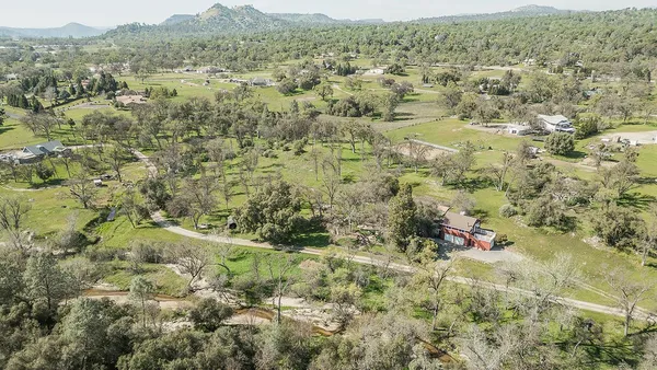 $595,000 | 31638 Lodge Road, Auberry, CA 93602