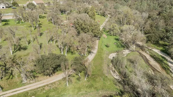 $595,000 | 31638 Lodge Road, Auberry, CA 93602