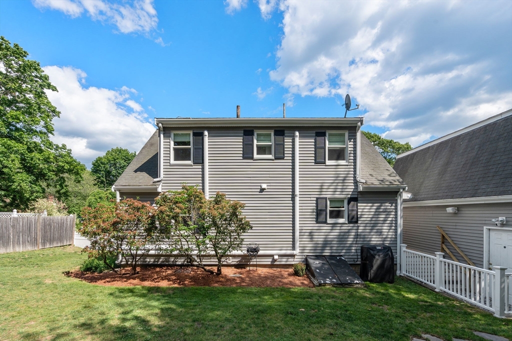 85 Broad Street Walpole, MA 02081 - Photo 34 of 41