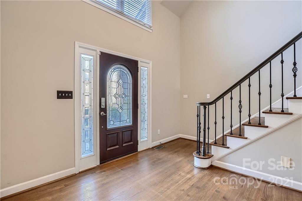 592 Cranborne Chase Fort Mill, SC 29708 - Photo 3 of 33