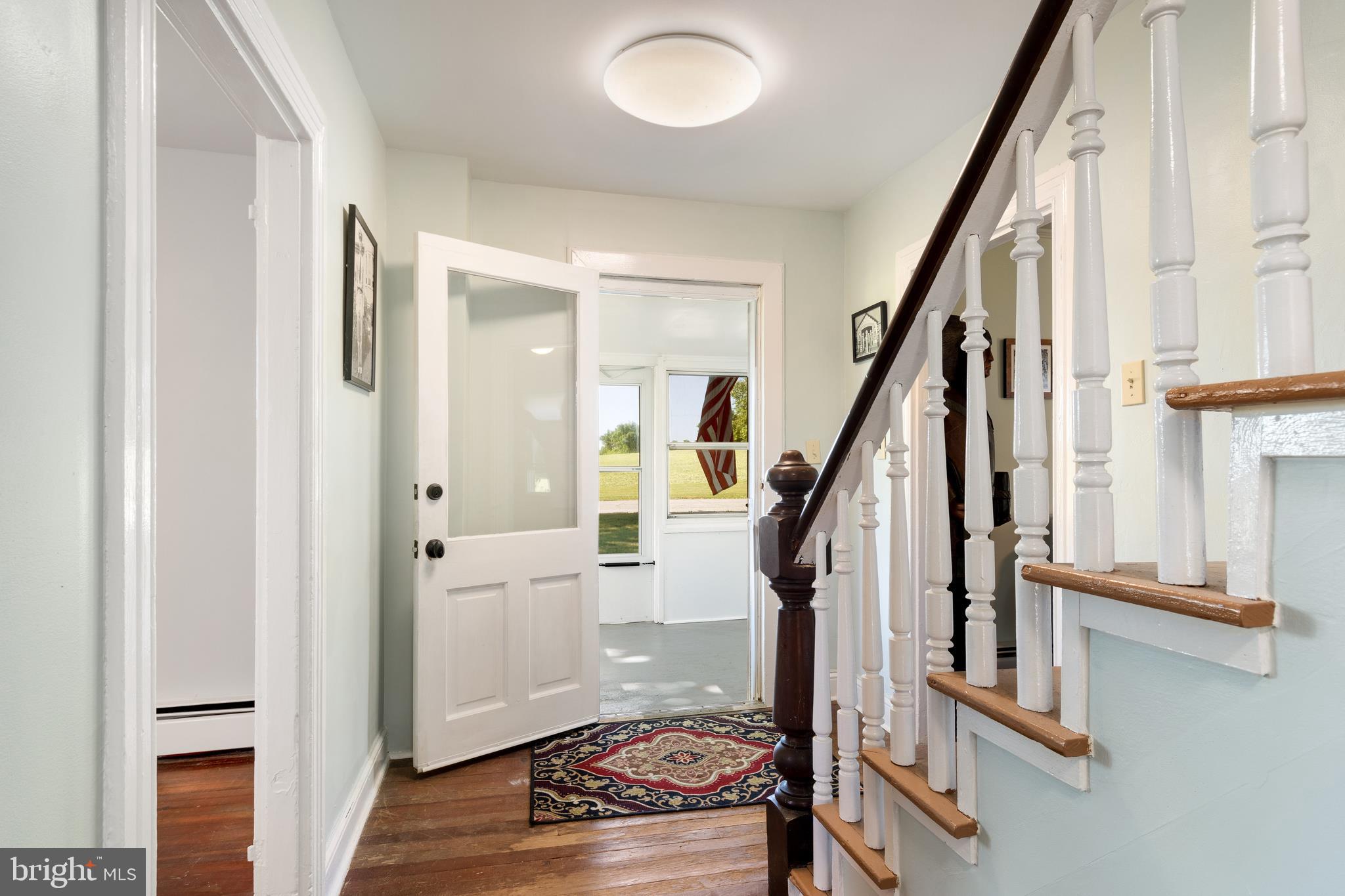 Foyer Entry
