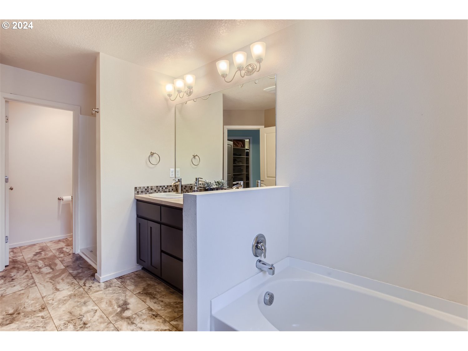 51567 Southwest S Fork Loop Scappoose, OR 97056 - Photo 17 of 29 Gallery Image 17