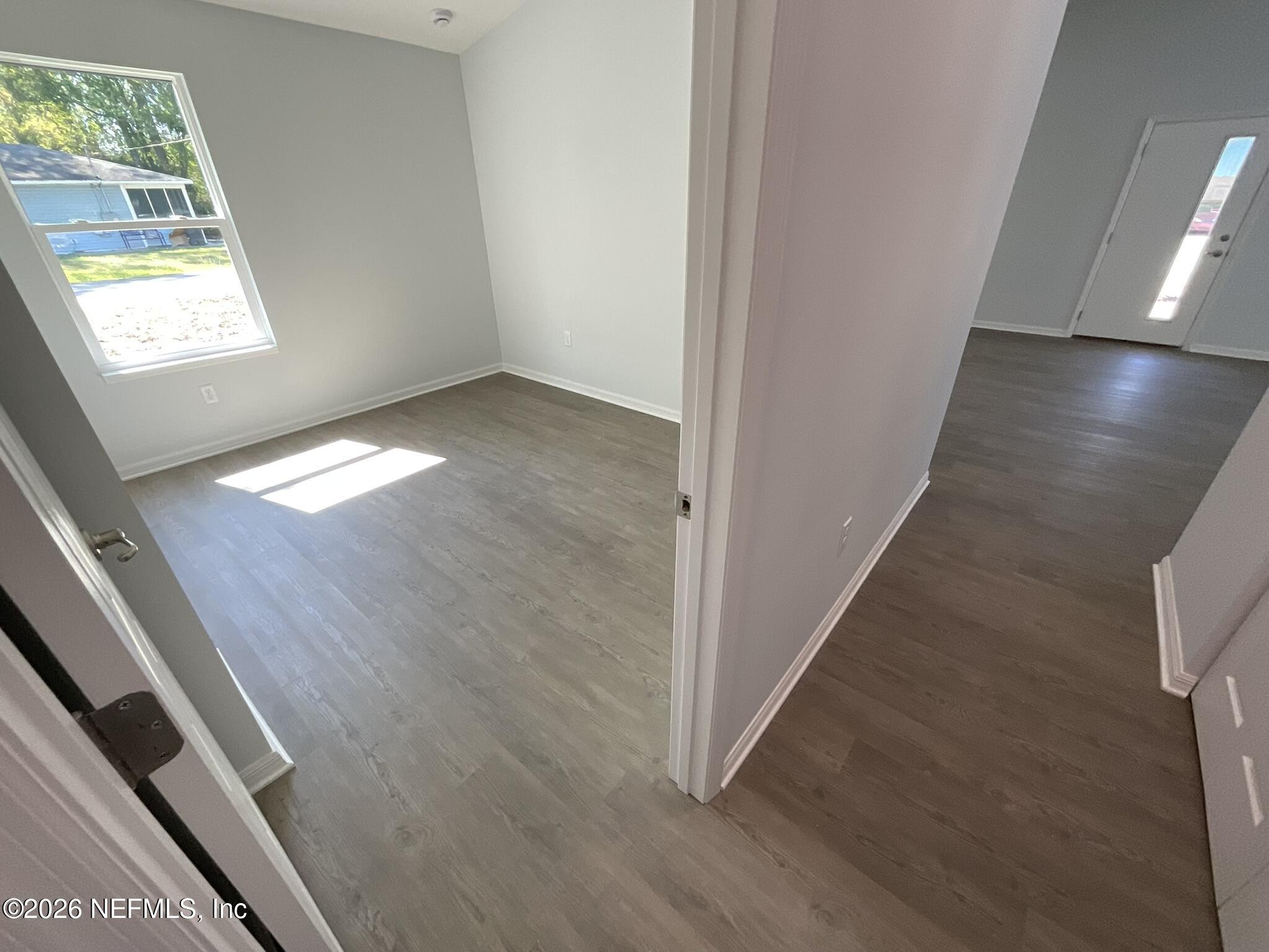 1155 Butler Avenue St. Augustine, FL 32084 - Photo 20 of 36 BED ROOM 3