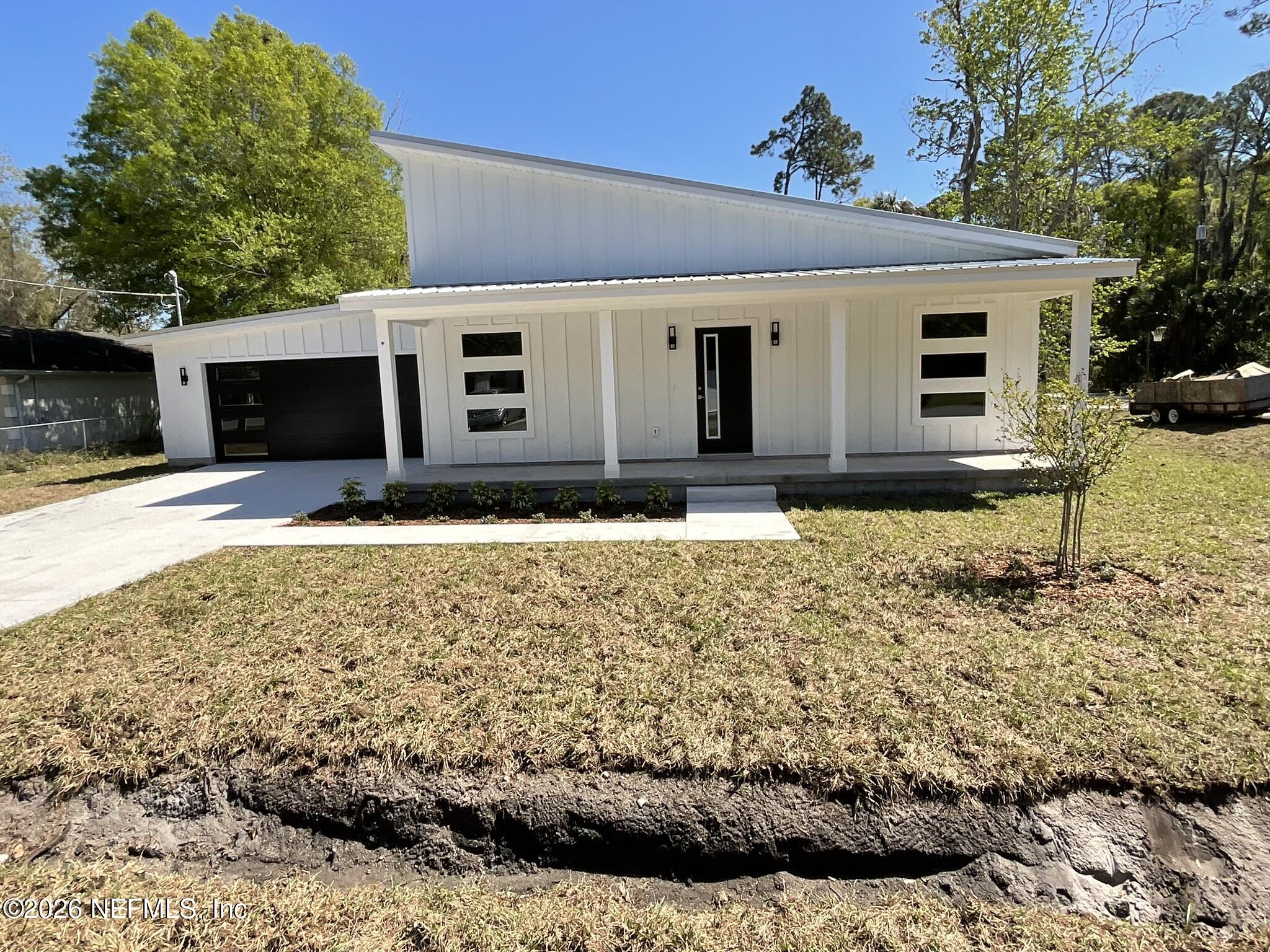 1155 Butler Avenue St. Augustine, FL 32084 - Photo 22 of 36 EXTER FRONT-001