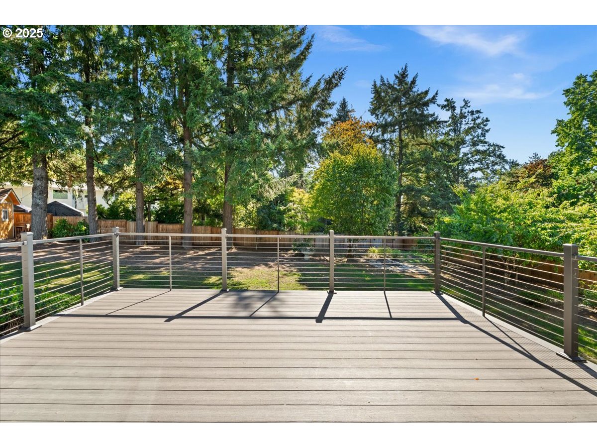 15930 Southwest Colony Place Portland, OR 97224 - Photo 13 of 47 Fireplace