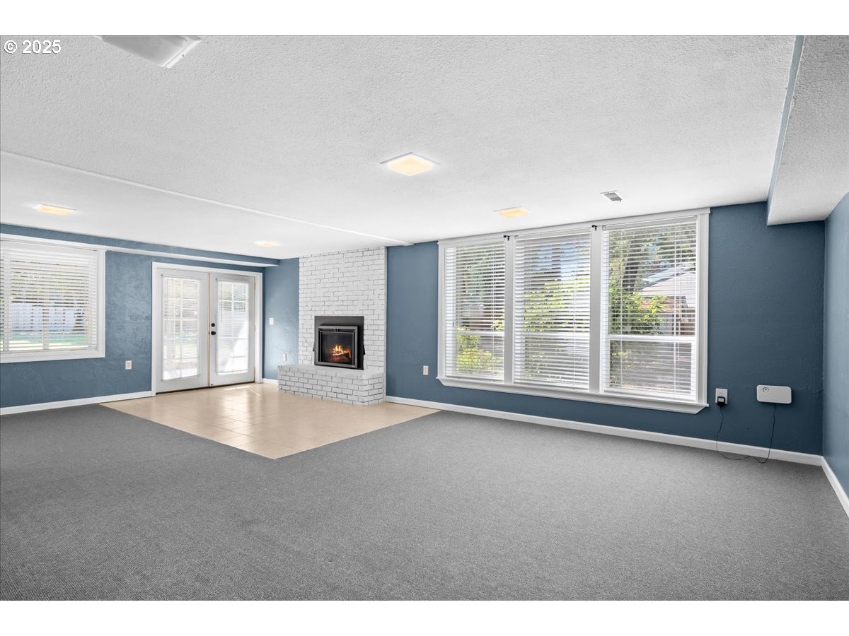 15930 Southwest Colony Place Portland, OR 97224 - Photo 27 of 47 Bedroom