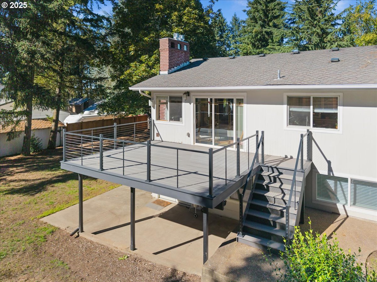 15930 Southwest Colony Place Portland, OR 97224 - Photo 38 of 47 Garage