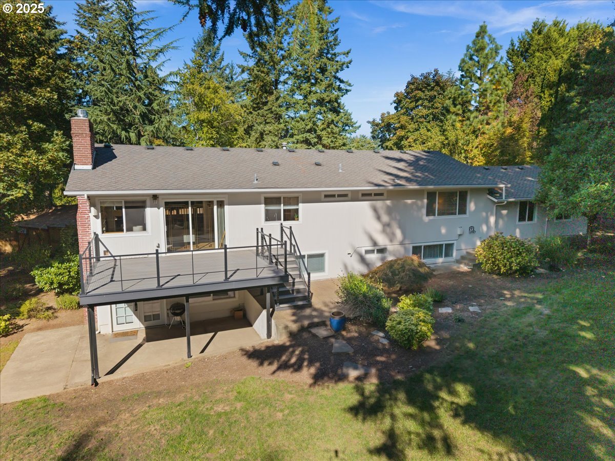 15930 Southwest Colony Place Portland, OR 97224 - Photo 39 of 47 Front Yard