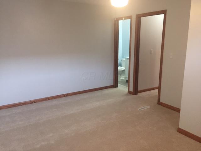 642 Stockbridge Road Columbus, OH 43207 - Photo 14 of 25 Gallery Image 14