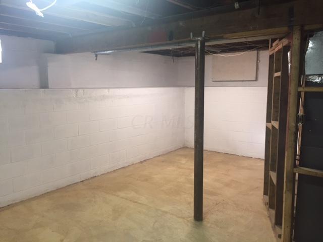 642 Stockbridge Road Columbus, OH 43207 - Photo 20 of 25 Gallery Image 20