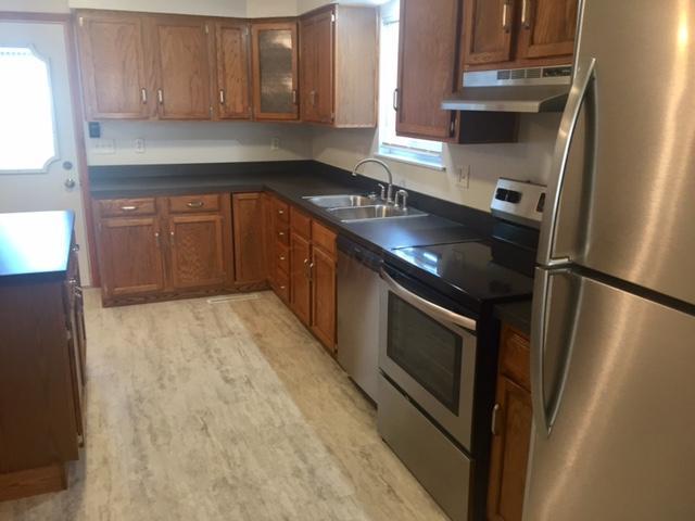 642 Stockbridge Road Columbus, OH 43207 - Photo 4 of 25 Gallery Image 4