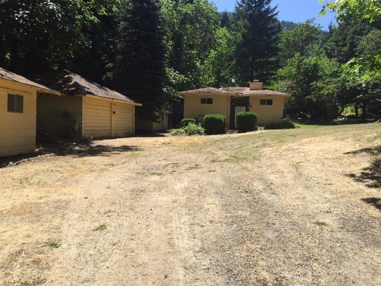 10433 Yank Gulch Road Talent, OR 97540 - Photo 2 of 27 Gallery Image 2